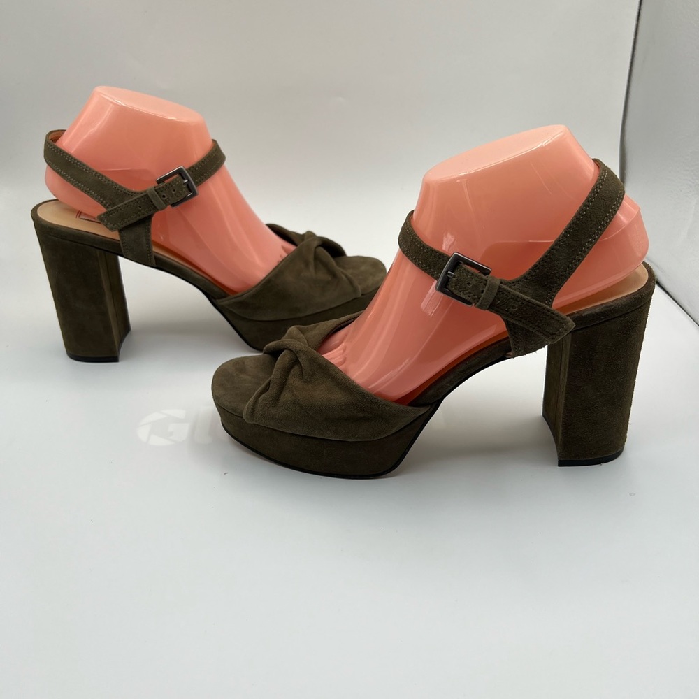 Kristin Cavallari by Chinese Laundry Olive Suede Platform Heels